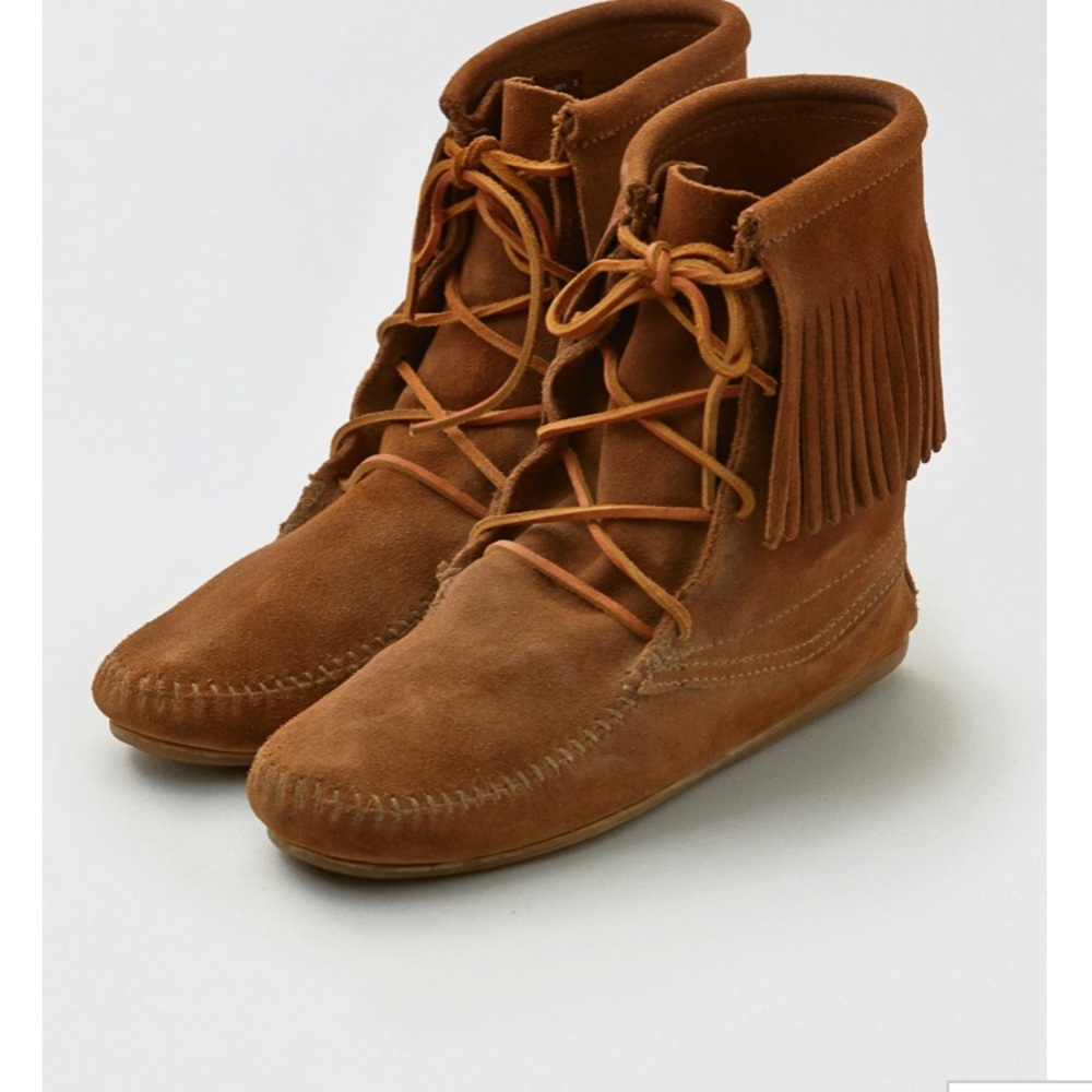 minnetonka booties
